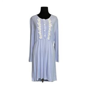Daerli light blue long sleeves pleated dress size Medium